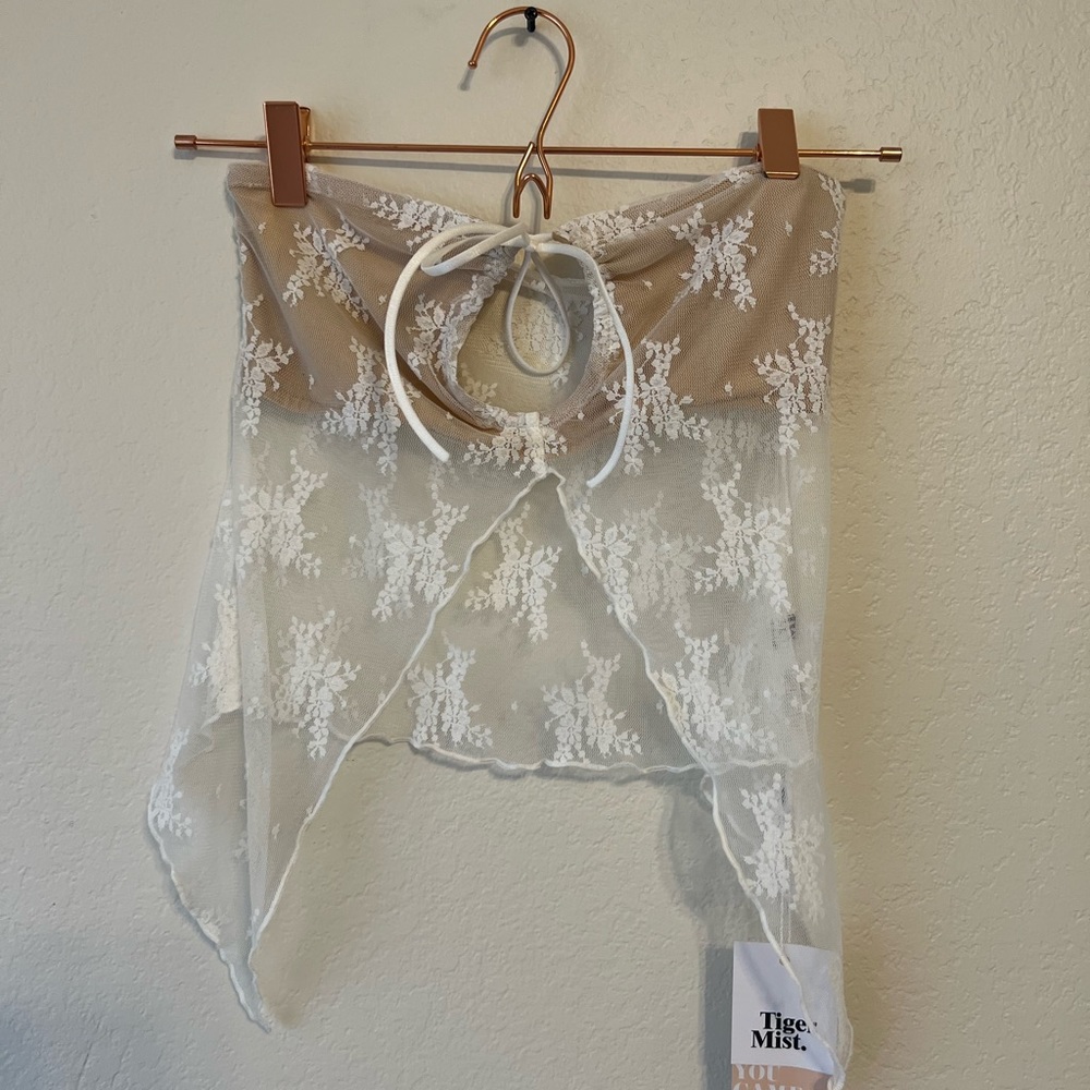 Tiger Mist Karolina Set in White/Size Small